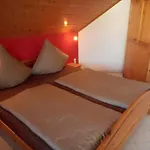 Homestay Gaestehaus Kathi *