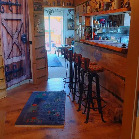 Gaestehaus Kathi Homestay Gyenesdias