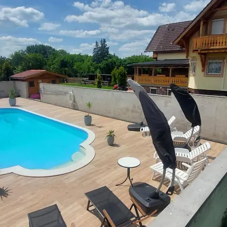 Gaestehaus Kathi Quarto em Acomodações Particulares Gyenesdiás