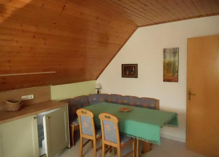 Rum i privatbostad Gaestehaus Kathi *