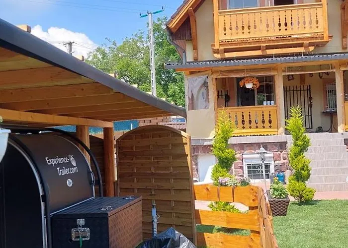 ホームステイ Gaestehaus Kathi Gyenesdiás